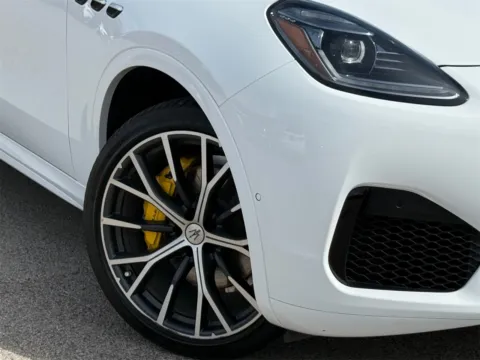 Photos of 2023 Maserati Grecale GT for sale in Austin, TX at Maserati Austin