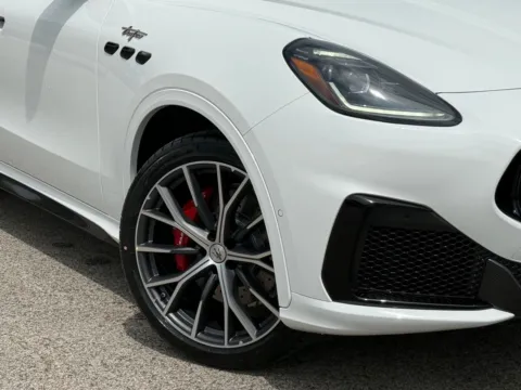 More photos of 2026 Maserati Grecale Trofeo at Maserati Austin, TX