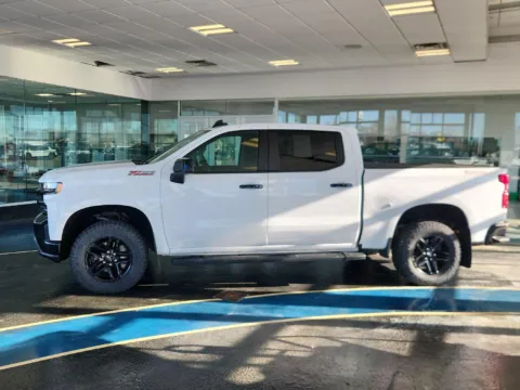 Photos of 2021 Chevrolet Silverado 1500 LT Trail Boss for sale in Boone, IA at Pat Clemons Inc.