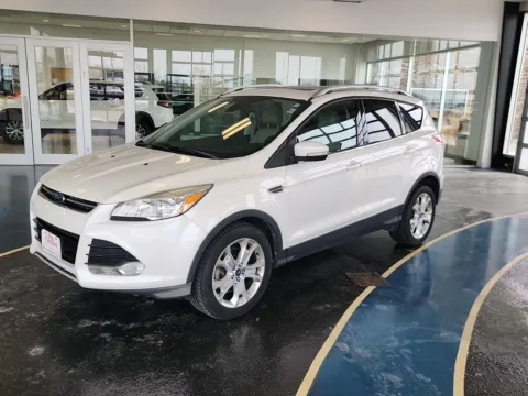 White 2014 Ford Escape Titanium for sale in Boone, IA