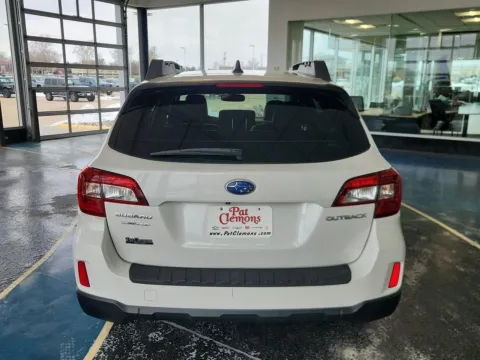 More photos of 2016 Subaru Outback 2.5i Limited at Pat Clemons Inc., IA
