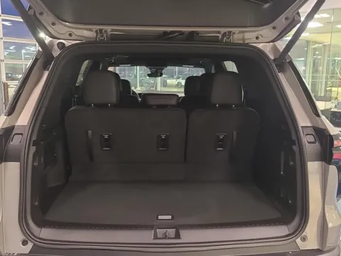 More photos of 2026 Chevrolet Traverse AWD Z71 at Pat Clemons Inc., IA