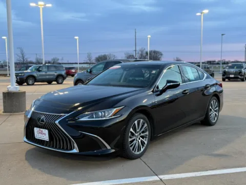 Silver 2019 Lexus ES 350 for sale in Boone, IA