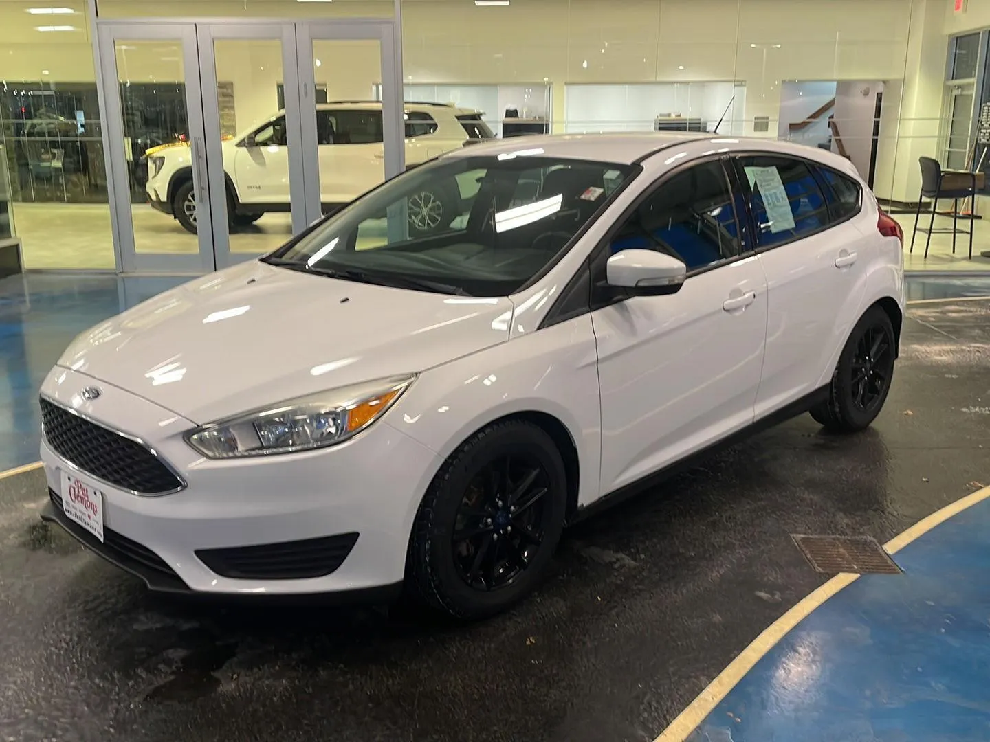 2015 Ford Focus SE's photo