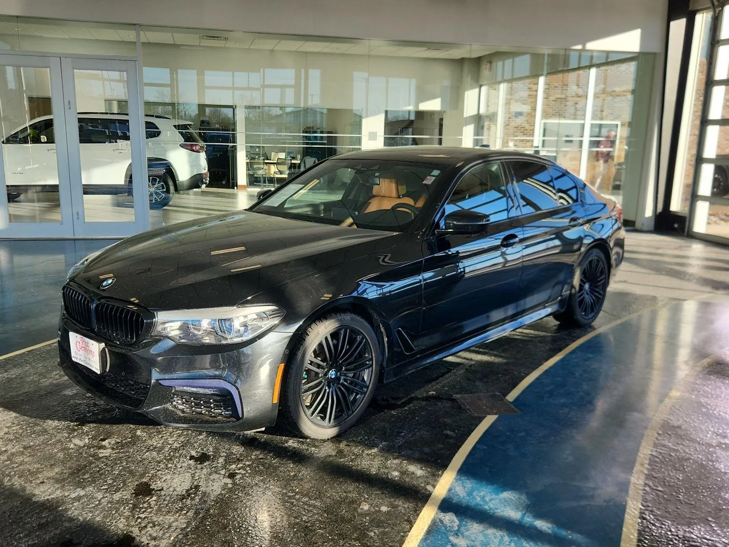 2020 BMW 5 Series 530i's photo