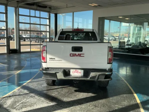 More photos of 2016 GMC Canyon 2WD at Pat Clemons Inc., IA