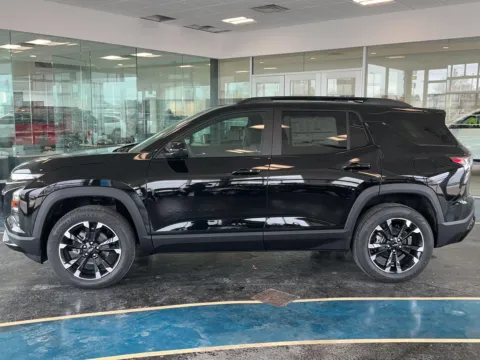 Photos of 2026 Chevrolet Equinox AWD RS for sale in Boone, IA at Pat Clemons Inc.