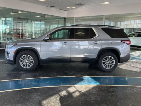 Photos of 2024 Chevrolet Traverse Limited LT Leather for sale in Boone, IA at Pat Clemons Inc.