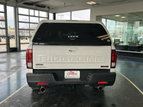 More photos of 2024 HONDA RIDGELINE TrailSport at Pat Clemons Inc., IA