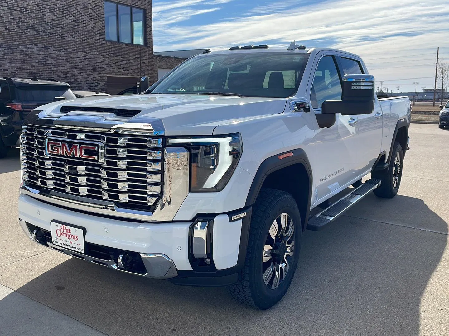 White 2026 GMC Sierra 2500HD Denali for sale in Boone, IA