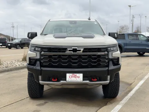 More photos of 2026 Chevrolet Silverado 1500 ZR2 at Pat Clemons Inc., IA
