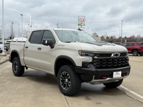 More photos of 2026 Chevrolet Silverado 1500 ZR2 at Pat Clemons Inc., IA