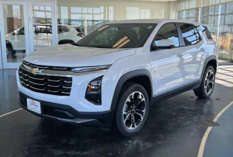 Photos of 2026 Chevrolet Equinox AWD LT for sale in Boone, IA at Pat Clemons Inc.