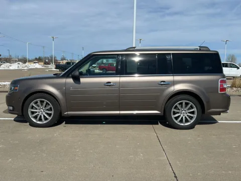 Photos of 2019 Ford Flex Limited for sale in Boone, IA at Pat Clemons Inc.