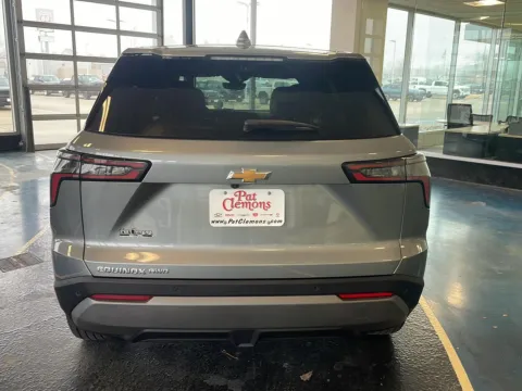 More photos of 2026 CHEVROLET EQUINOX LT at Pat Clemons Inc., IA