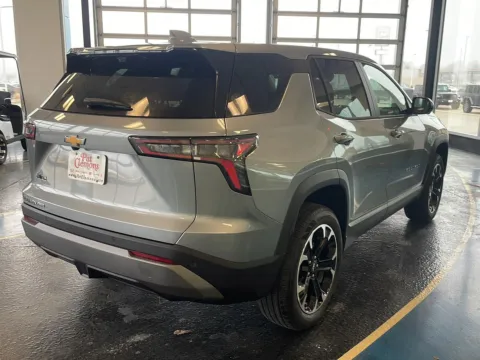 More photos of 2026 CHEVROLET EQUINOX LT at Pat Clemons Inc., IA