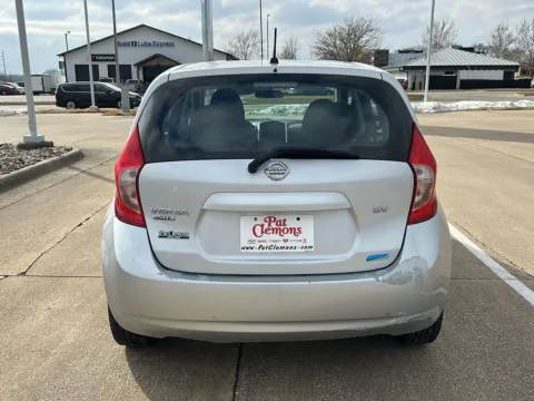 More photos of 2015 Nissan Versa Note S at Pat Clemons Inc., IA