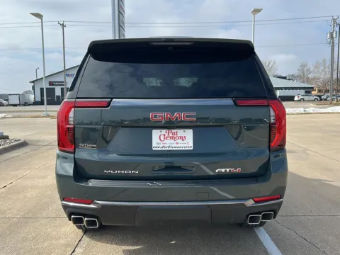 More photos of 2026 GMC Yukon AT4 at Pat Clemons Inc., IA