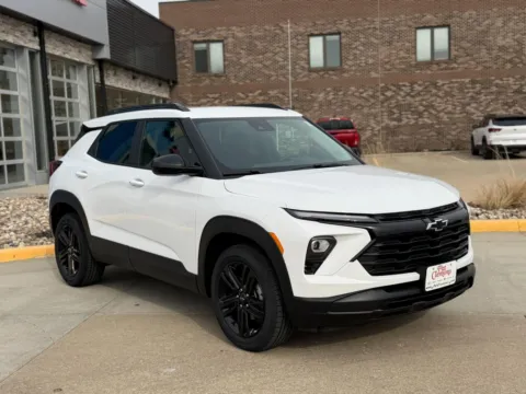 Photos of 2026 Chevrolet Trailblazer LT for sale in Boone, IA at Pat Clemons Inc.