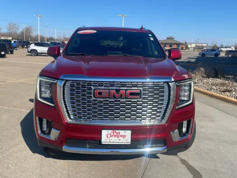 Photos of 2023 GMC Yukon SLT for sale in Boone, IA at Pat Clemons Inc.
