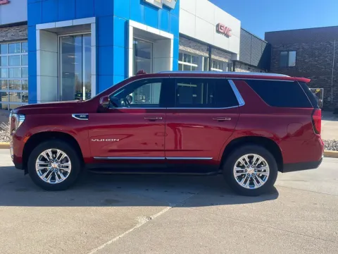 Photos of 2023 GMC Yukon SLT for sale in Boone, IA at Pat Clemons Inc.