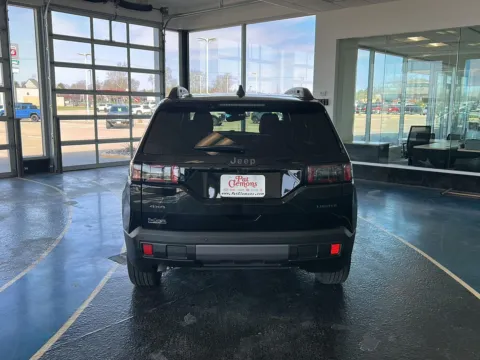 More photos of 2026 Jeep Cherokee Limited at Pat Clemons Inc., IA