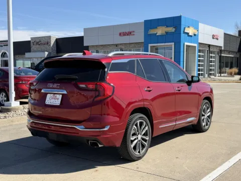 More photos of 2019 GMC Terrain Denali at Pat Clemons Inc., IA