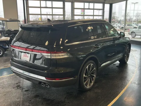 More photos of 2023 Lincoln Aviator Reserve at Pat Clemons Inc., IA