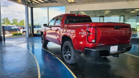More photos of 2025 Chevrolet Colorado 4WD Z71 at Pat Clemons Inc., IA