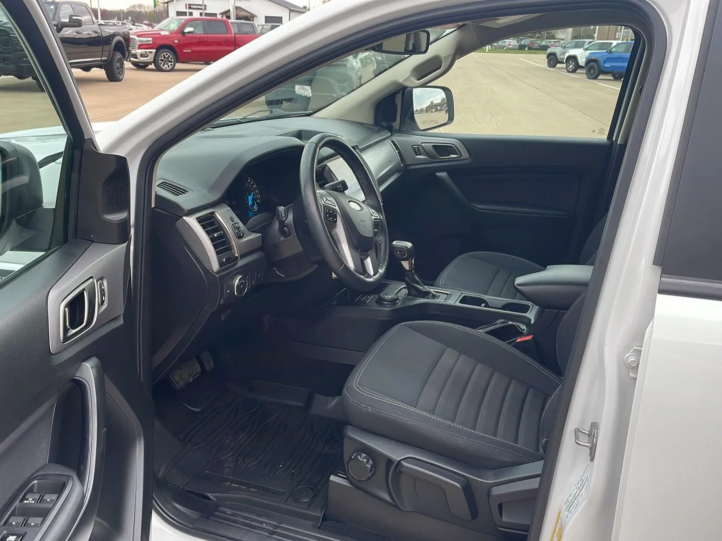 2022 Ford Ranger XLT - Photo 14