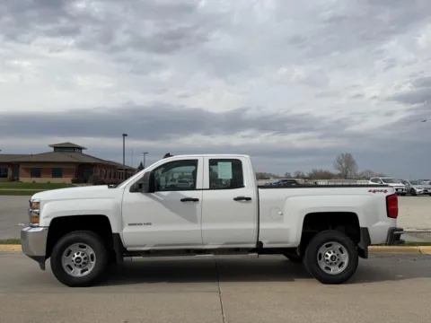 Photos of 2016 Chevrolet Silverado 2500HD Work Truck for sale in Boone, IA at Pat Clemons Inc.