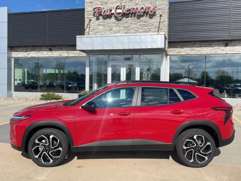 Photos of 2026 Chevrolet Trax 2RS for sale in Boone, IA at Pat Clemons Inc.