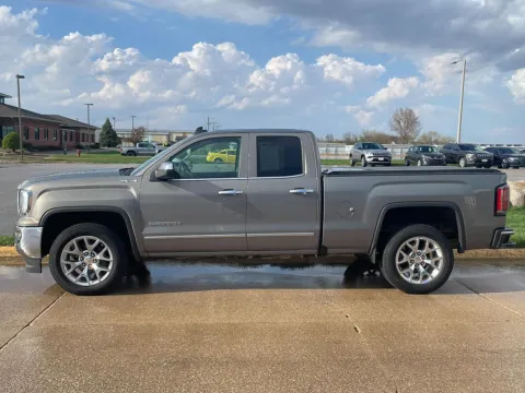 Photos of 2017 GMC Sierra 1500 SLT for sale in Boone, IA at Pat Clemons Inc.