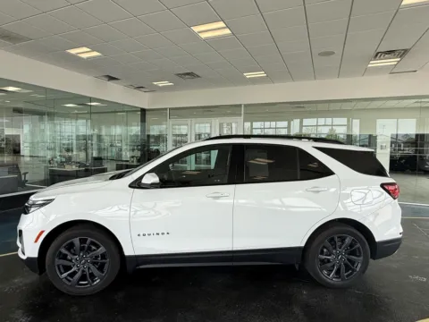 Photos of 2024 Chevrolet Equinox RS for sale in Boone, IA at Pat Clemons Inc.
