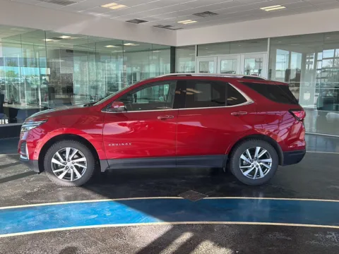 Photos of 2022 Chevrolet Equinox Premier for sale in Boone, IA at Pat Clemons Inc.