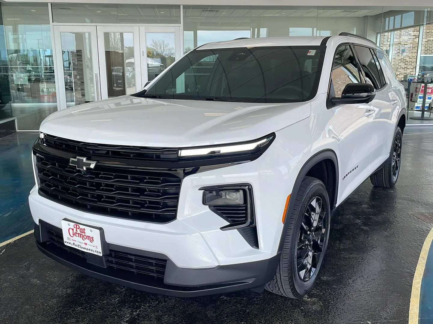 White 2026 Chevrolet Traverse AWD LT for sale in Boone, IA