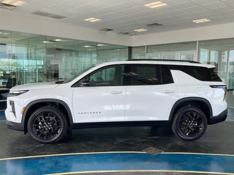 Photos of 2026 Chevrolet Traverse AWD LT for sale in Boone, IA at Pat Clemons Inc.