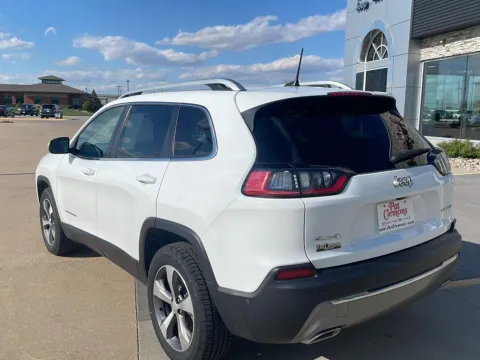 Another view of 2021 Jeep Cherokee Limited for sale in Boone, IA at Pat Clemons Inc.