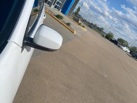 More photos of 2021 Jeep Cherokee Limited at Pat Clemons Inc., IA