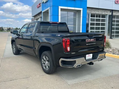 Another view of 2026 GMC Sierra 1500 SLE for sale in Boone, IA at Pat Clemons Inc.