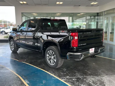 Another view of 2026 Chevrolet Silverado 1500 LT for sale in Boone, IA at Pat Clemons Inc.