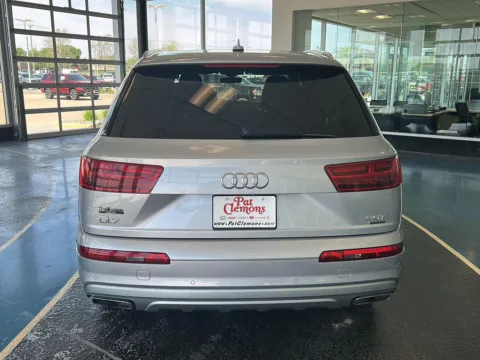 More photos of 2017 Audi Q7 Premium Plus at Pat Clemons Inc., IA