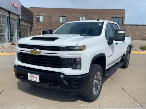 White 2026 Chevrolet Silverado 2500HD Custom for sale in Boone, IA
