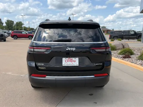 More photos of 2024 Jeep Grand Cherokee L Limited at Pat Clemons Inc., IA