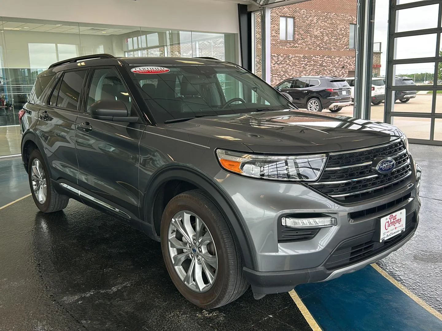 2023 Ford Explorer XLT - Photo 7