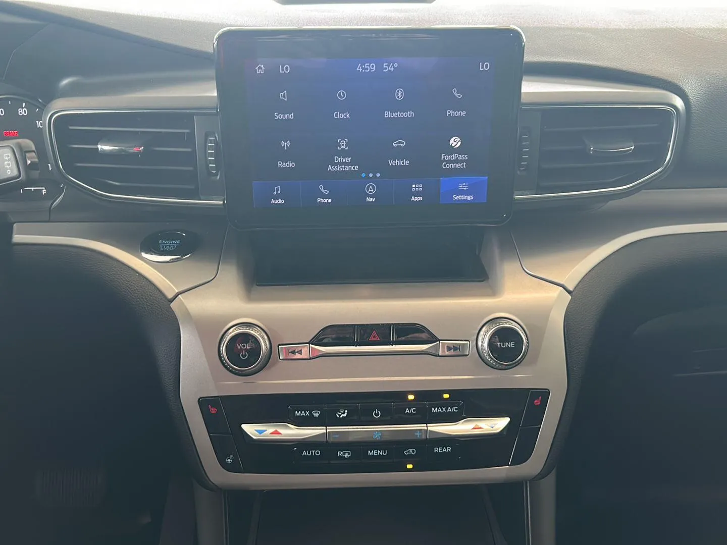 2023 Ford Explorer XLT - Photo 12