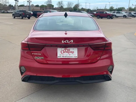 More photos of 2024 Kia Forte LXS at Pat Clemons Inc., IA