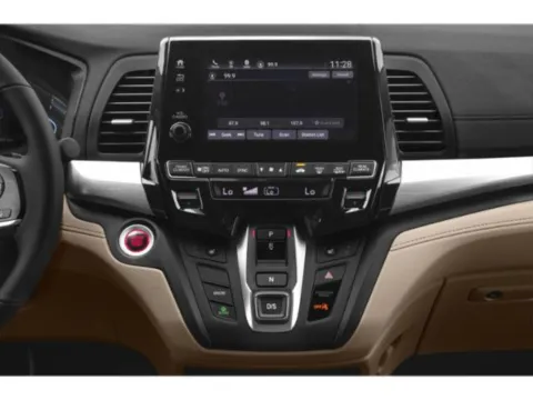 More photos of 2019 Honda Odyssey EX-L at Pat Clemons Inc., IA
