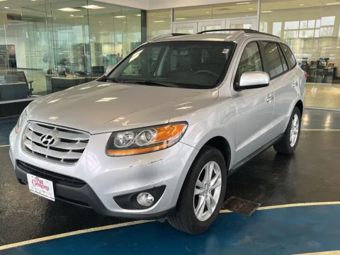 Silver 2011 Hyundai Santa Fe Limited for sale in Boone, IA