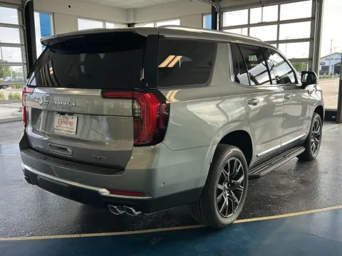 More photos of 2026 GMC Yukon Denali at Pat Clemons Inc., IA